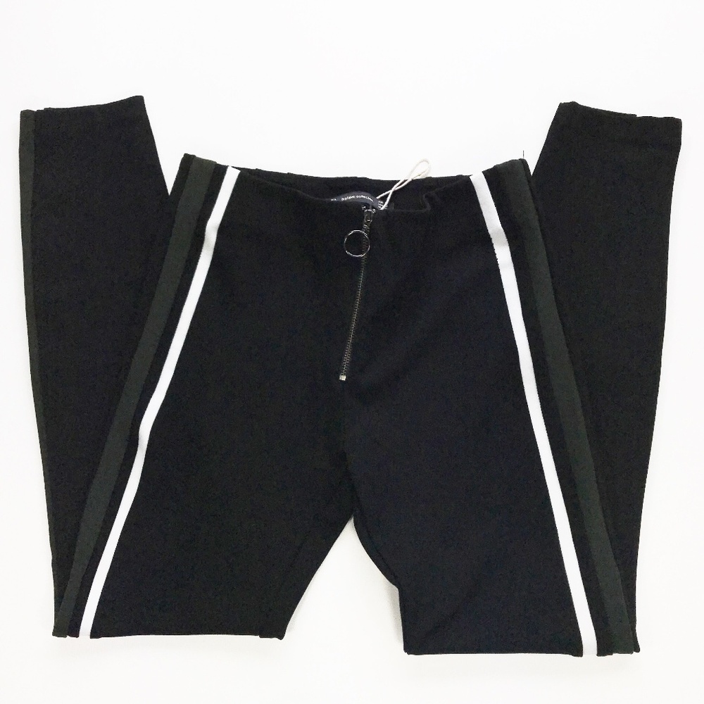 Zara Trafaluc Black Skinny Zipper Waist Ankle Pant